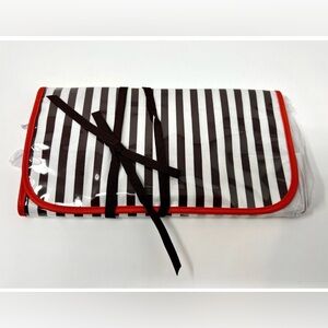 🧡Henri Bendel Limited Edition Hanging Jewelry Roll NWT / Bonus: Beaded Bracelet